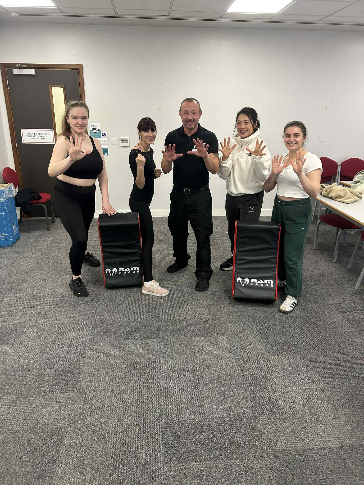 5 Essential Self-Defence Principles Everyone Should Know (And Why They Matter in the Real World)